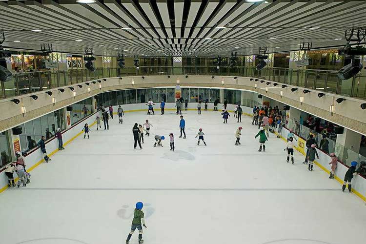 1527843462483733.jpg 溜冰场.jpg