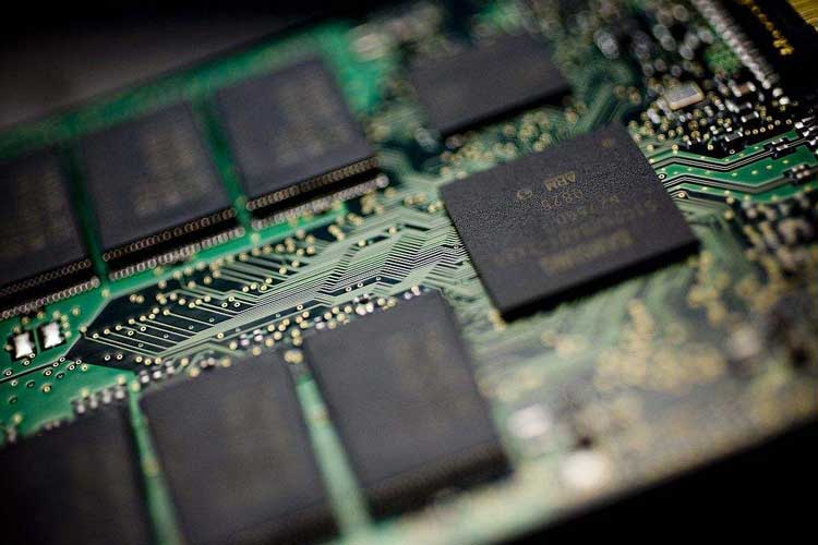 半导体怎么抗腐蚀？工业除湿机帮助企业提高成品率